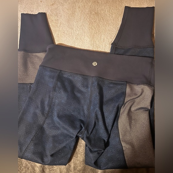 lululemon athletica unique denim like blue leggings size 6 - Picture 7 of 11